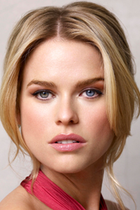 Alice Eve