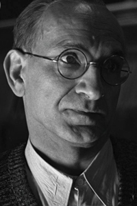 Ben Kingsley