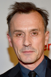 Robert Knepper