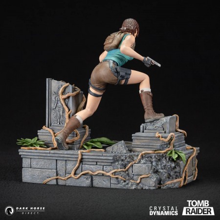 TR_STATUE_LARA_CROFT_2_DHD_PHOTO_DSP_4.jpg